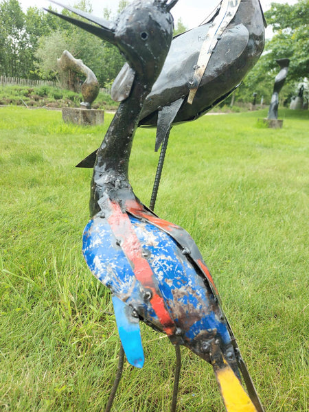 garden art crown crane