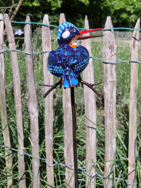 tuinsteker met ijsvogel, tuinprikker, kleurrijke vogel, birds of zimbabwe, tuinbeelden, unieke vogels, metaalkunst, beeldentuin wereldbeeld