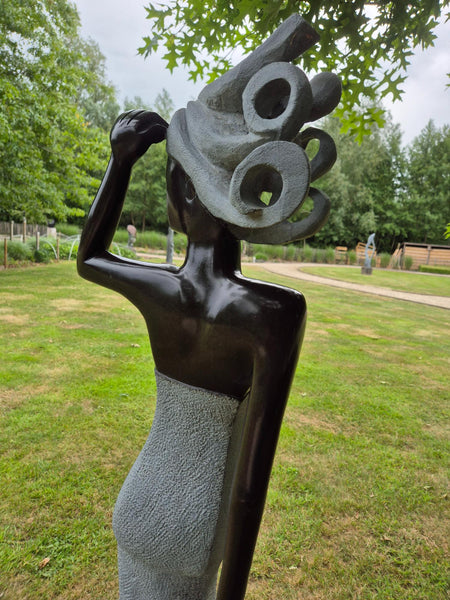 tuinbeeld : Muroora (daughter in law)