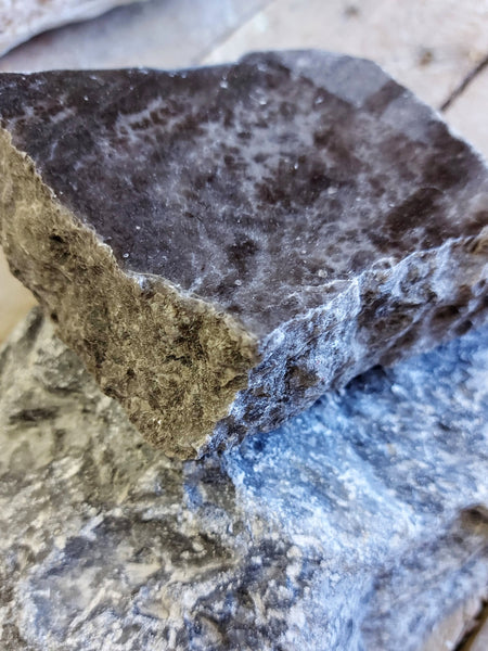 Speksteen, 3 tot 4 stuks verschillende soorten, 10 kg