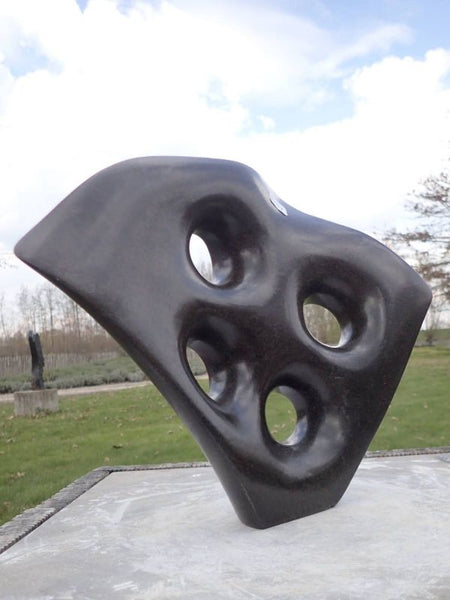 abstract beeld tengenenge