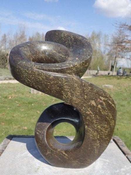 abstract sculpture bopoto, shona zimbabwe, sculpture garden hamme belgium
