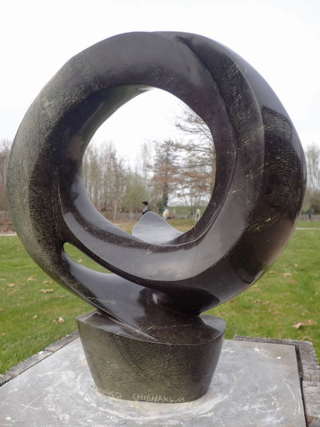 tuinbeelden in steen en metaal