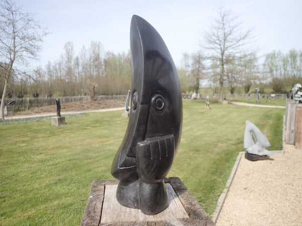 tuinbeelden in steen en metaal
