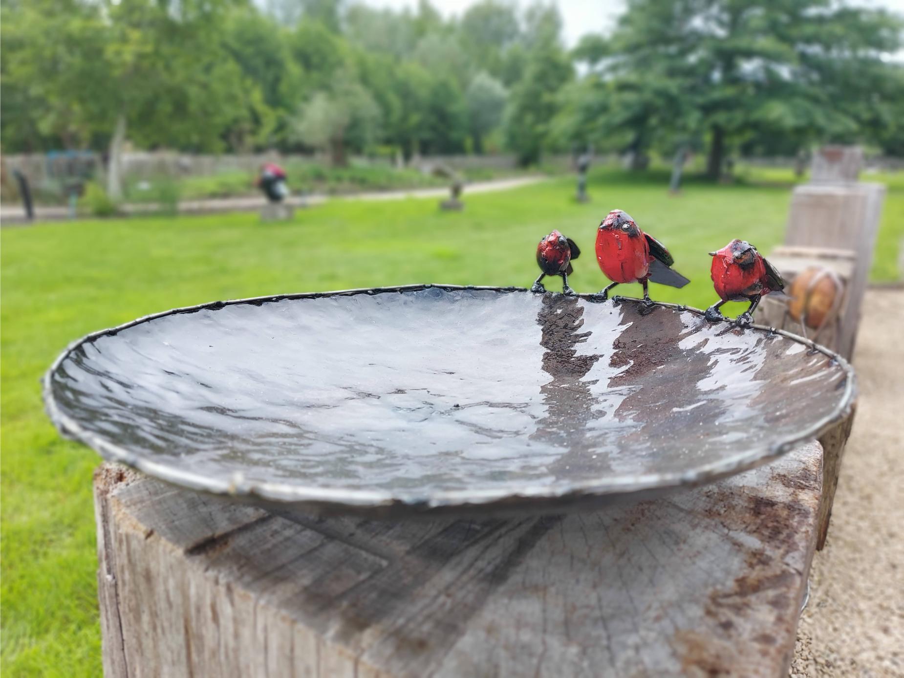 voederschaal vogeltjes, metalen schaal