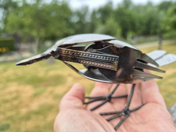 bestekvogel, klein vogeltje gemaakt van oa lepels en vorken, uniek design