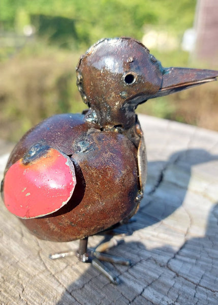 kuikentjes in metaal, vogeltjee in metaal, birds of Zimbabwe,, metal bird figurine, handcrafted in Zimbabwe, painted bird, metal recycled, oilbarrels, fair trade, metal art, uniqe gift