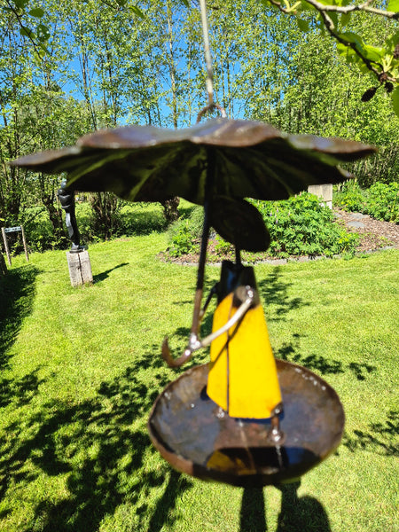 hangend vogel voederbakje, decoratief, metaal kunst