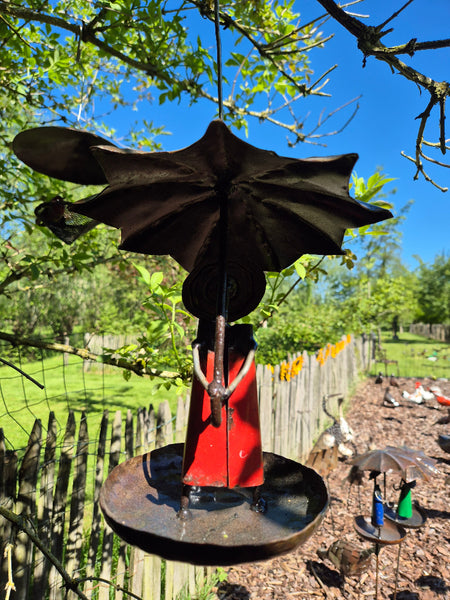 bird feeder in metal