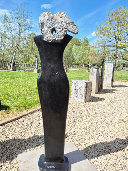 achterkant beeld koppel in steen